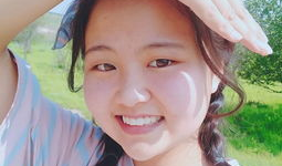 进娱乐圈吃瓜却红了,娱乐圈“吃瓜”达人意外走红